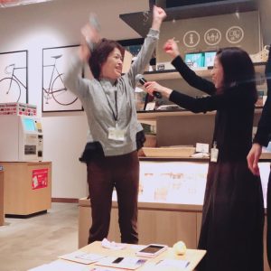 6dcc8e63-2cf4-4167-949a-0353a8bc1ddf